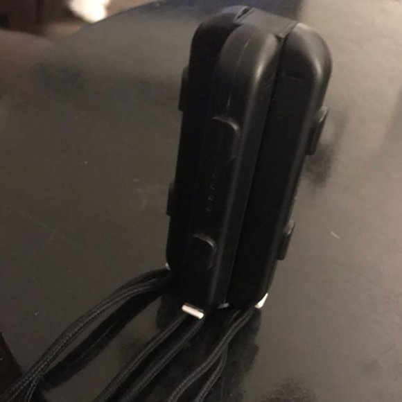 Nintendo Switch Wrist Strap Manager JoyCon Accessory Controller Strap Organizer - Picture 3 of 7